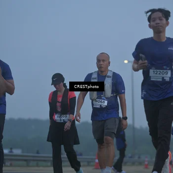 Runner Photo 7548976