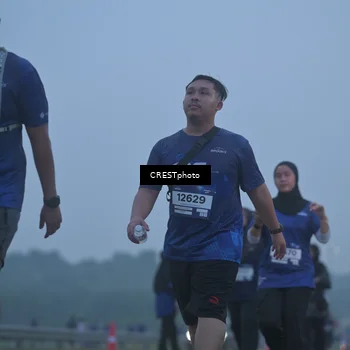 Runner Photo 7548986