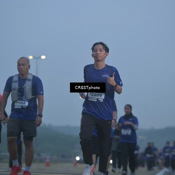 Runner Photo 7548988
