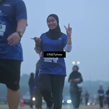 Runner Photo 7548999