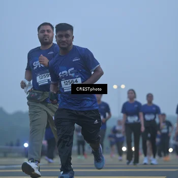 Runner Photo 7549031