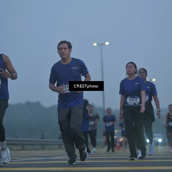Runner Photo 7549041