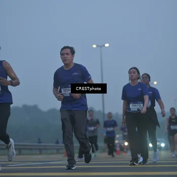 Runner Photo 7549044