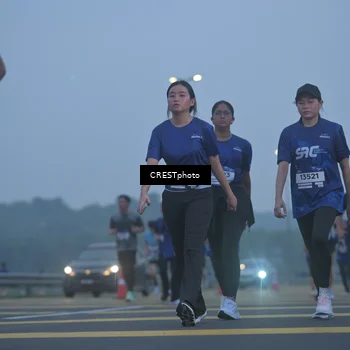 Runner Photo 7549050