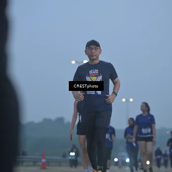 Runner Photo 7549059