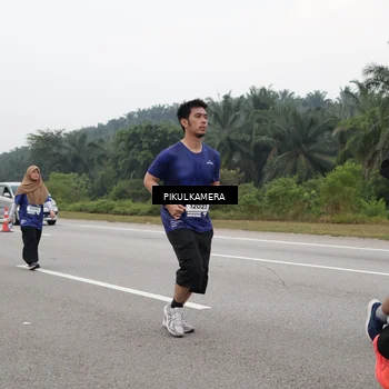 Runner Photo 7549099