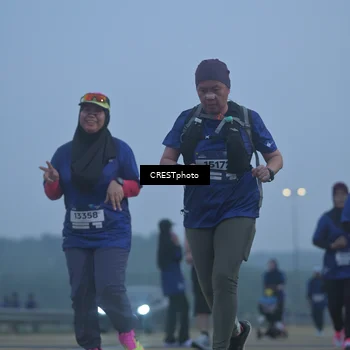 Runner Photo 7549103