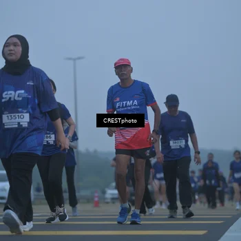 Runner Photo 7549208