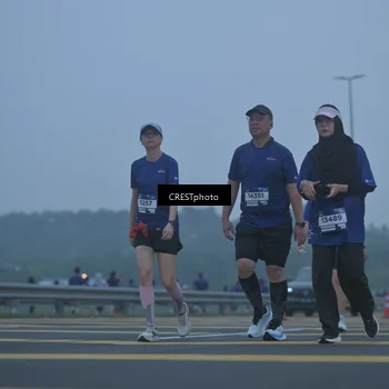 Runner Photo 7549343