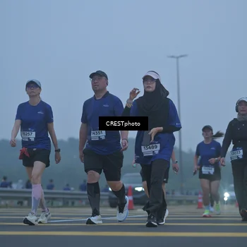 Runner Photo 7549345