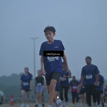 Runner Photo 7549417