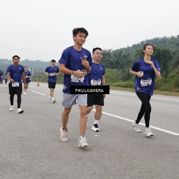 Runner Photo 7549484