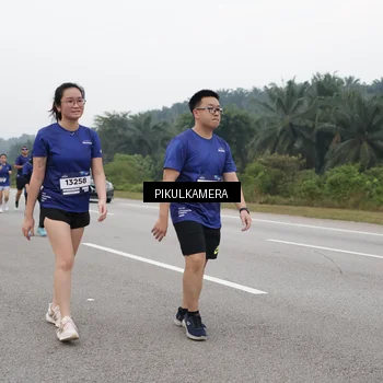 Runner Photo 7549568