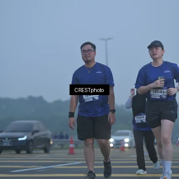 Runner Photo 7549592