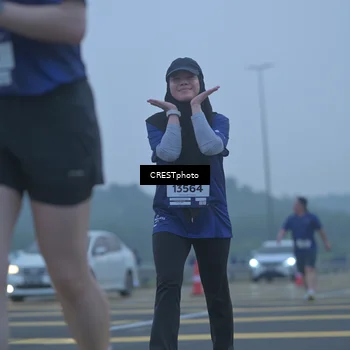 Runner Photo 7549596