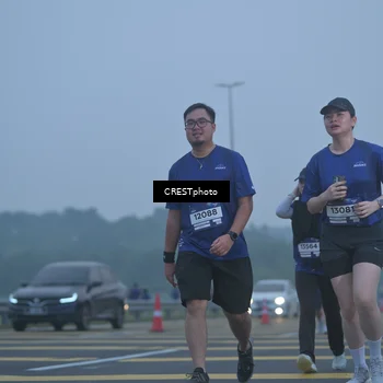 Runner Photo 7549597
