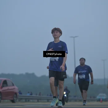 Runner Photo 7549685