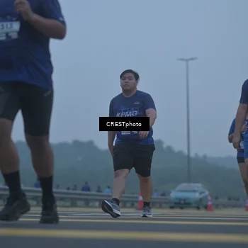 Runner Photo 7549706