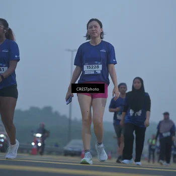 Runner Photo 7549731