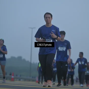 Runner Photo 7549758