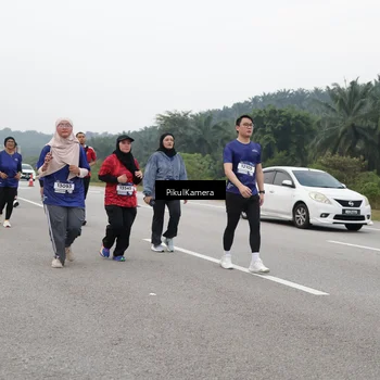Runner Photo 7549761