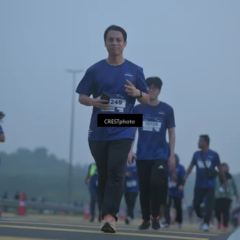 Runner Photo 7549762