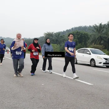Runner Photo 7549773