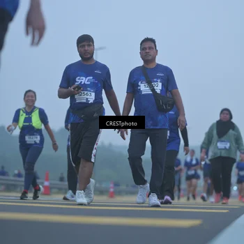 Runner Photo 7549774