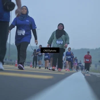 Runner Photo 7549783