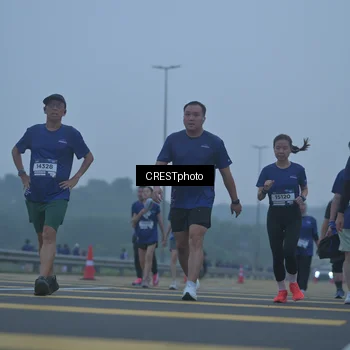 Runner Photo 7549844