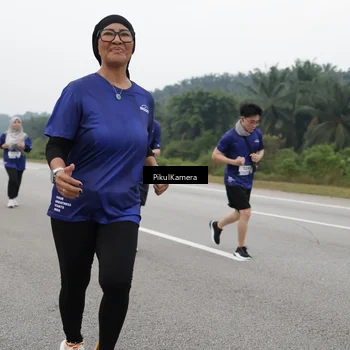Runner Photo 7549887