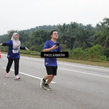Runner Photo 7549891