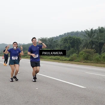 Runner Photo 7549895