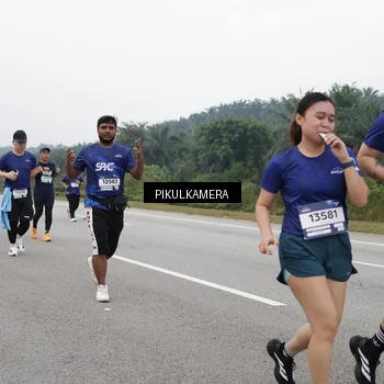 Runner Photo 7549899