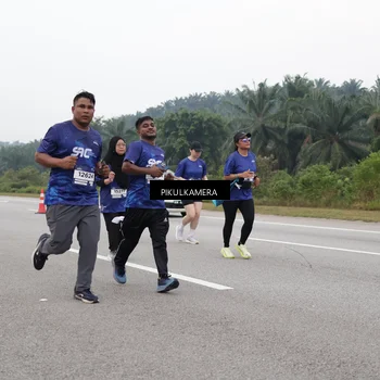 Runner Photo 7549915