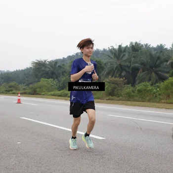 Runner Photo 7549922