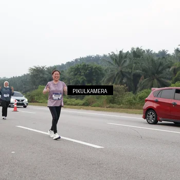 Runner Photo 7549923