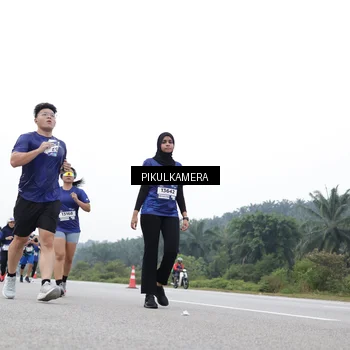 Runner Photo 7549935