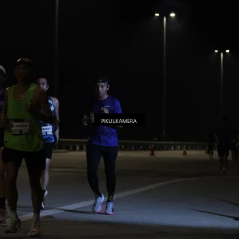 Runner Photo 7549943