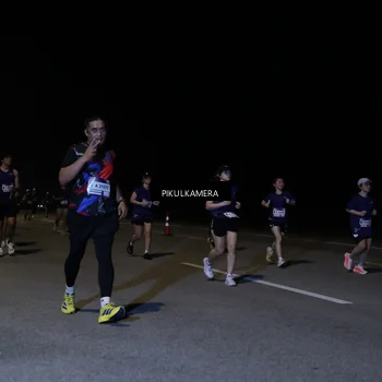 Runner Photo 7549949