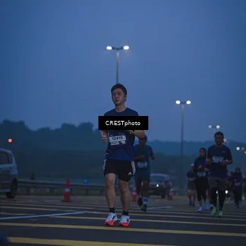 Runner Photo 7549953