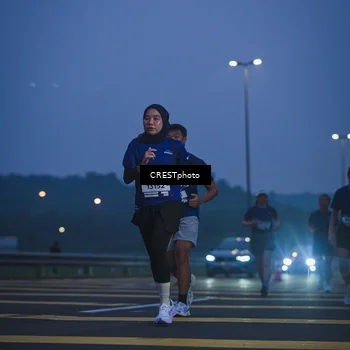 Runner Photo 7549972