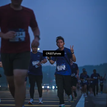 Runner Photo 7549987