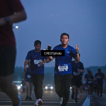 Runner Photo 7549994