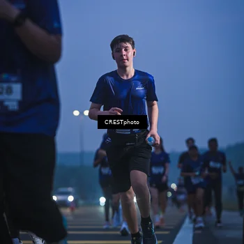 Runner Photo 7549997