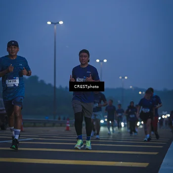 Runner Photo 7549998