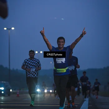 Runner Photo 7550023