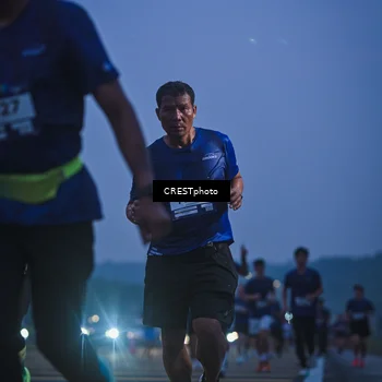 Runner Photo 7550024