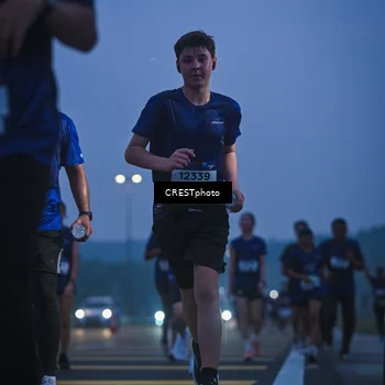 Runner Photo 7550030