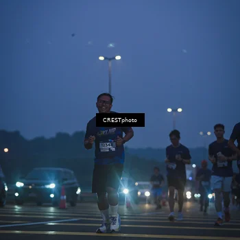 Runner Photo 7550035